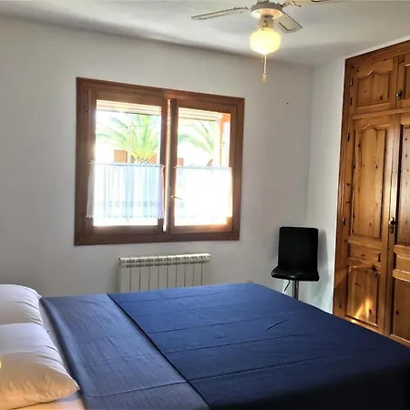 Villa Franca Air Conditioned With Sea View, Wifi, And Private Pool
