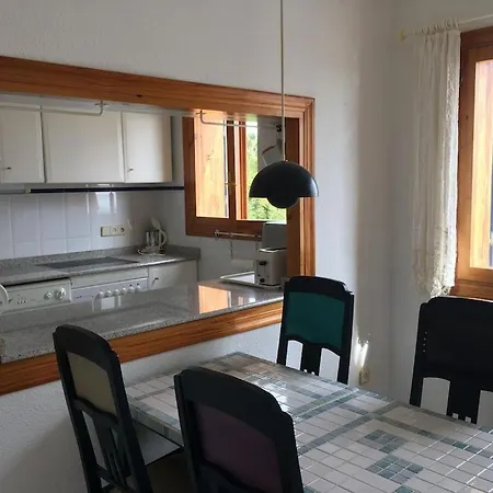Franca Air Conditioned With Sea View, Wifi, And Private Pool Villa